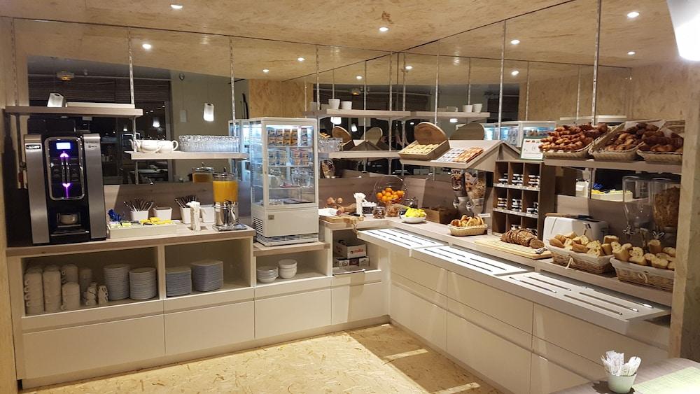 Brit Hotel Le Surcouf Saint-Malo Zewnętrze zdjęcie